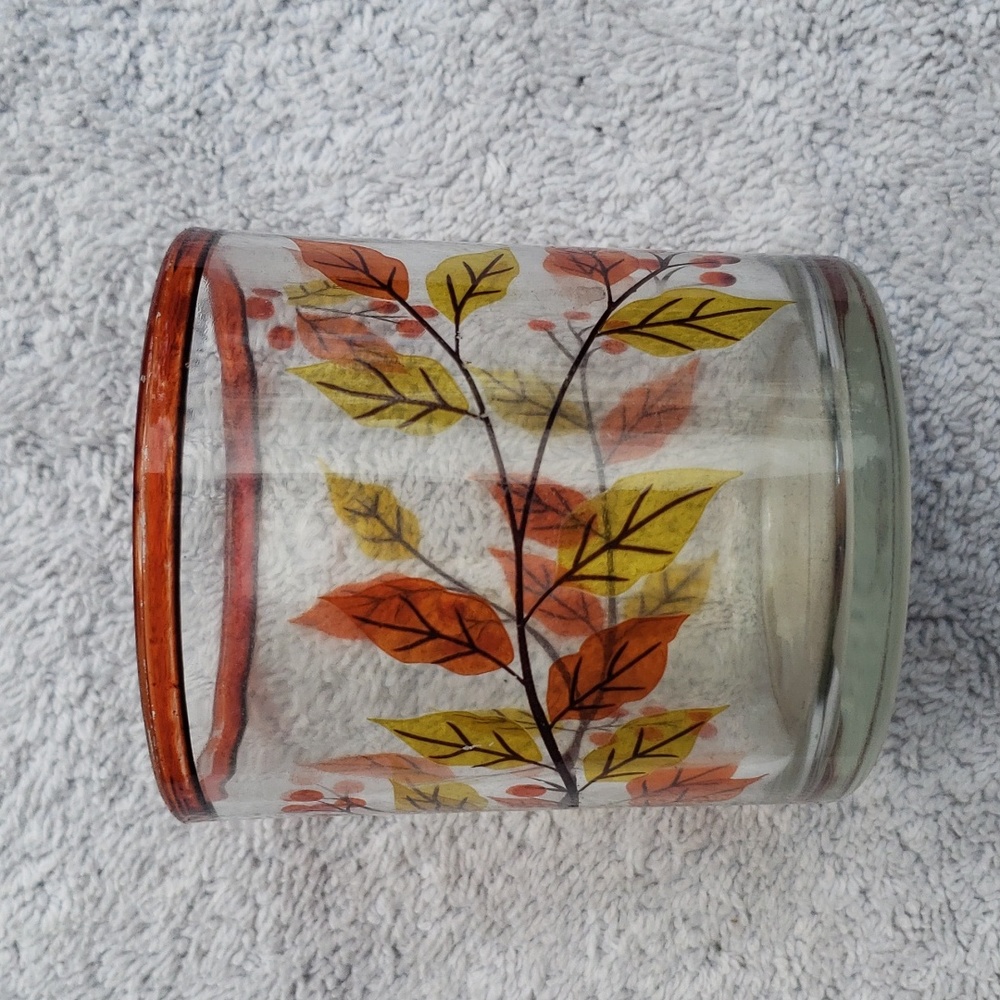 Votive holder